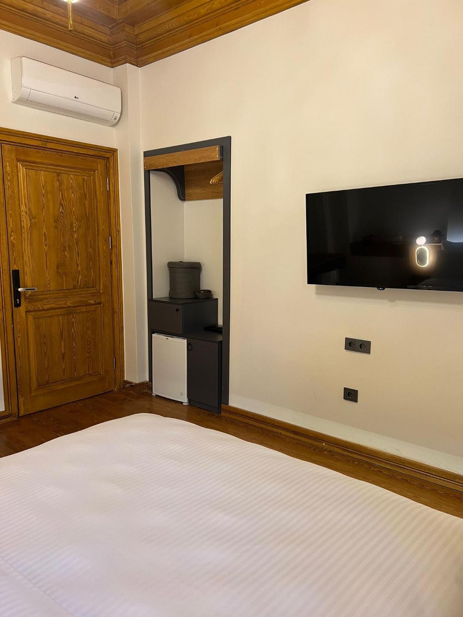 Elmira Pera Hotel & Spa - Special Class Стамбул Екстер'єр фото
